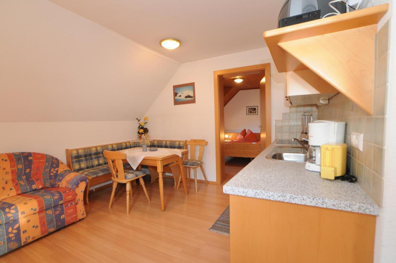 Haus Lukasser Grobming Chambre photo